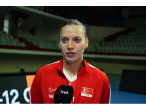 Cansu Özbay: “Olimpiyata Gitme Hayalim Var, Umarım Gerçek Olur”