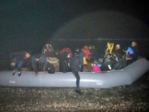 İzmir’de Yeni Yılın İlk Günü 181 Düzensiz Göçmen Yakalandı