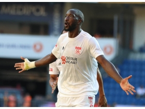 Sivasspor’un Gol Yükünü Yatabare Çekti