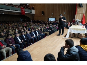 Hayati İnanç’a Yoğun İlgi