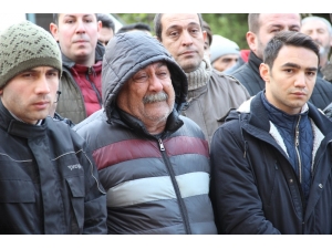 Kanlı Pusuda Ölenlere Veda: Bir Babanın En Zor Anı