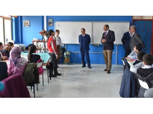 Resim Yarışmasında Dereceye Giren Öğrenciler Ödüllendirildi