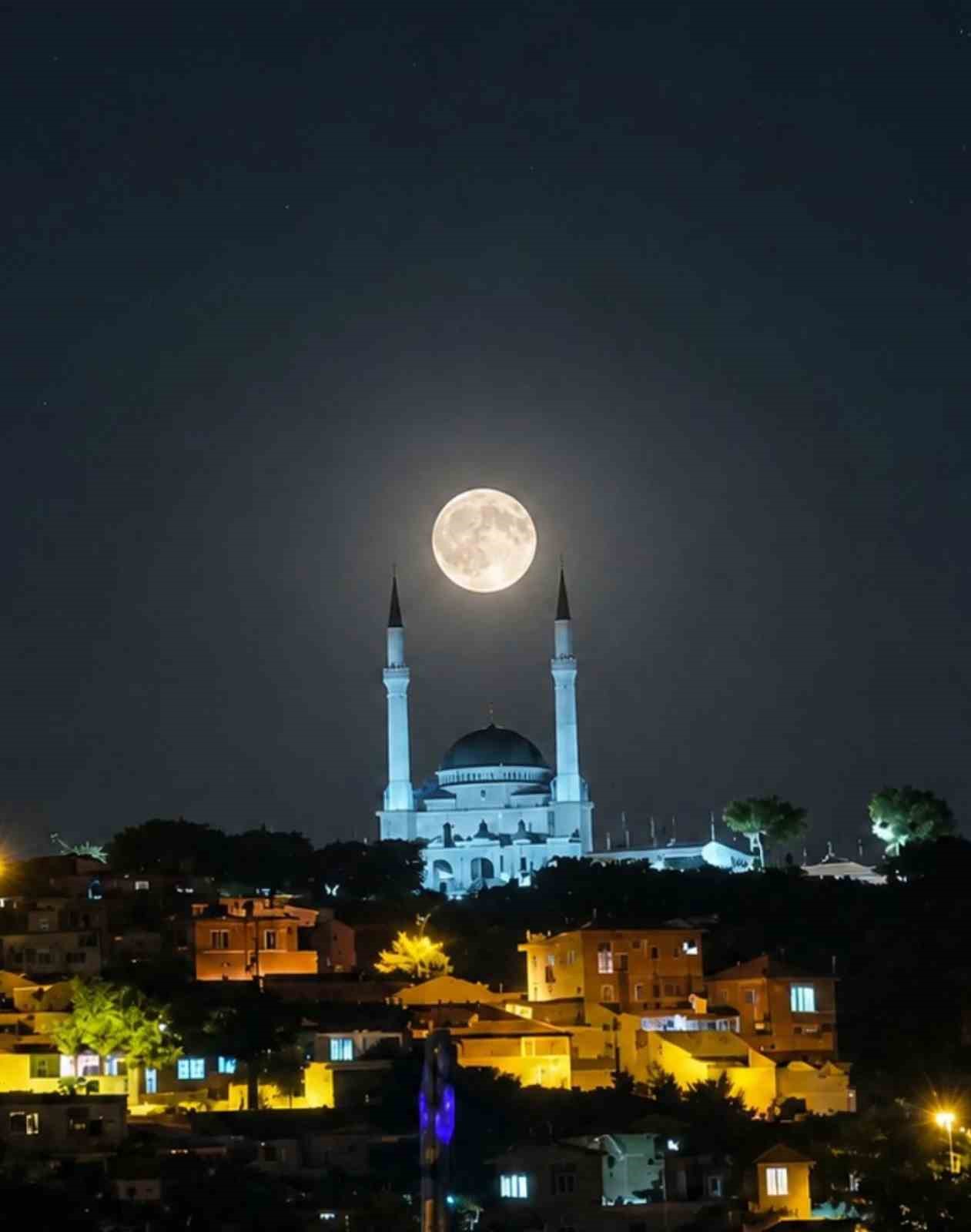 edremit-te-dolunay-ve-ulu-cami-bulusmasi-gorsel-solen-sundu