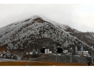 Dev Projenin Üçte İkisi Tamamlandı