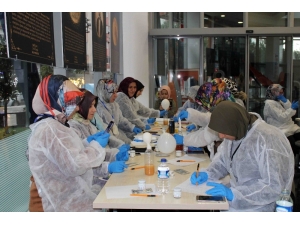 Bilim Merkezi’nde Anne-babalara Özel Eğitim