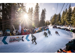 ‘Buzun En Hızlıları’ Avusturya’da Nefes Kesti