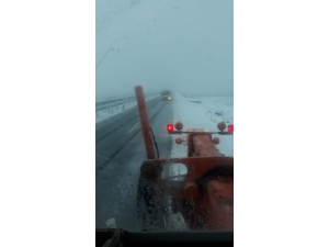 Siverek’te Kar Yolları Kapattı