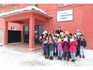 Başkaleli Öğrencilerden Kütahya’daki ‘Kardeş Okula’ Sevgi Mektubu