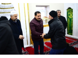 Vali Mustafa Masatlı Sabah Namazında Vatandaşlarla Buluşmasını Sürdürdü