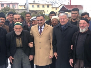 Kaymakam Duru Ve Başkan Cabbar’dan Kızık Mahallesine Cuma Ziyareti
