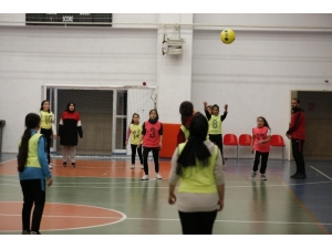 Geleneksel Çocuk Oyunlarında Coşkulu Final