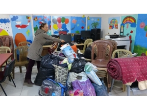 İlkokul Öğrencilerinden İdlib’e Kışlık Kıyafet Yardımı