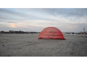 Deniz 30 Metre Çekildi, Balıkçı Tekneleri Ortada Kaldı