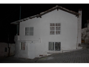 Yaşlı Kadın Evinde Ölü Bulundu