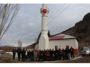 Topkaynak Köyü Camisi Yeniden Hizmete Açıldı