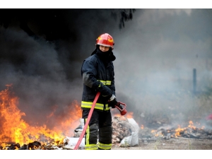 Büyükşehir İtfaiyesi İle Güvendesiniz
