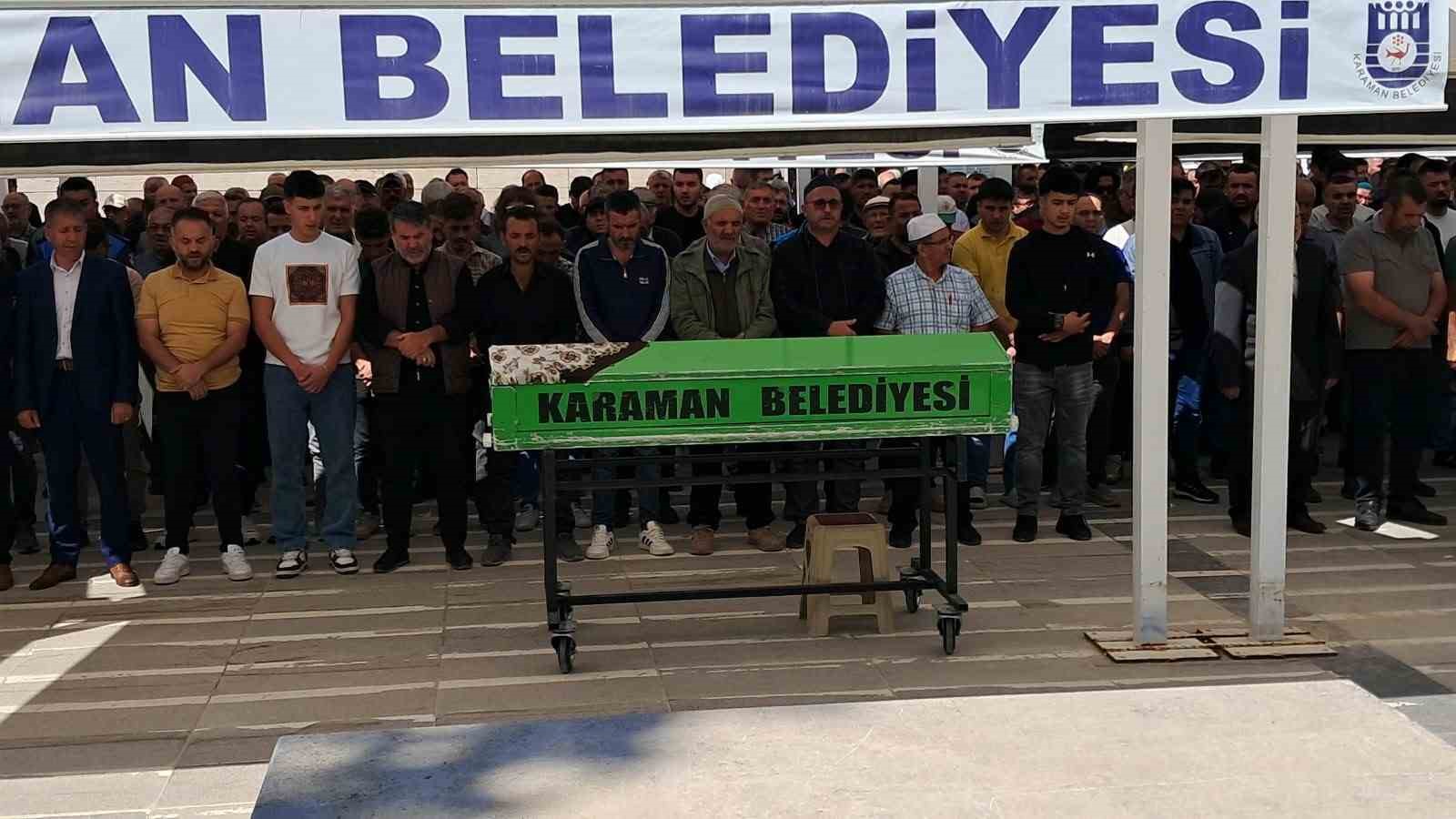 karaman-da-evlerinde-olu-bulunan-kari-koca-topraga-verildi