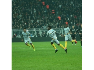 Yeni Malatyaspor Bifouma İle Sözleşme Yeniledi