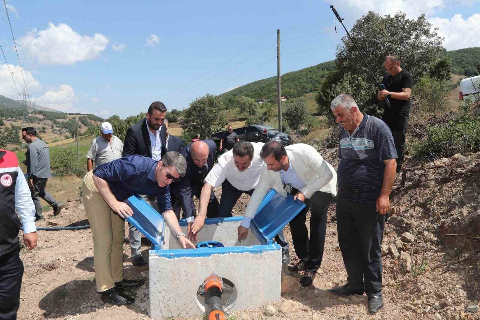 amasya-nin-direkli-koyunde-19-hektar-araziye-basincli-sulama-sistemi