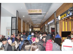 Uludağ Hafta Sonu Doldu Taştı