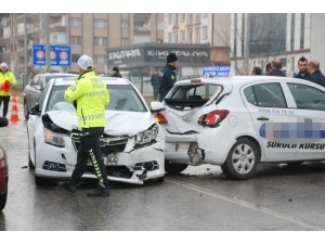 Doğru Ayna Ayarı Nasıl Yapılır?