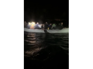 Dikili’de Düzensiz Göçmen Botu İle Sahil Güvenlik Botu Çarpıştı