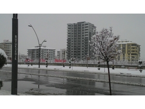 Malatya Merkeze Mevsimin 2’nci Karı Düştü