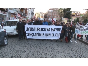 Çaykur Rizespor Taraftarlarından Uyuşturucuya Karşı Yürüyüş