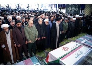 Tahran’da Süleymani İçin Cenaze Töreni