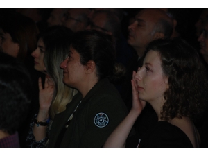 Kahraman Şehitler, Gözyaşları İle Anıldı