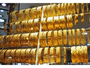 Gram Altın 300 Lirayı Aştı