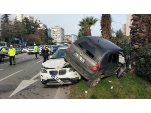 Samsun’da Cip İle Otomobil Çarpıştı: 1 Yaralı