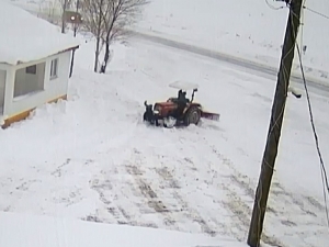 İtmek İstediği Traktörün Altında Kalıyordu