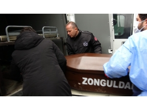 Kazada Ölen Üniversiteli Ayşe’nin Bavulları, Tabutunun Yanına Konuldu