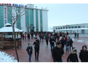 Mercan Bursluluk Sınavına Büyük İlgi