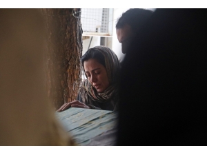 Ölü Bulunan Doktorun Cenazesinde Gözyaşları Sel Oldu