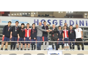 Basketbol Genç Kızlar Ve Erkekler B İl Birinciliği Müsabakaları Tamamlandı