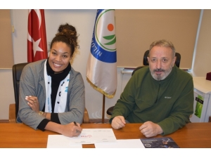 Atkinson Nilüfer Belediyespor’da