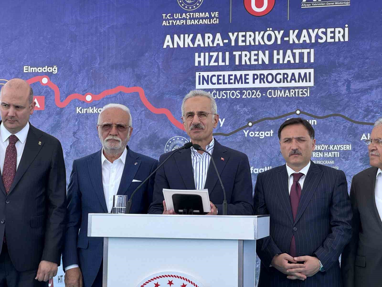 bakan-uraloglu-yerkoy-kayseri-yuksek-hizli-tren-projesi-nde-isin-yarisini-tamamladik