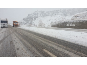 Sürücüler Ankara Yolunda Kara Hazırlıksız Yakalandı