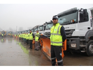 Büyükşehir 60 Araç 150 Personel İle Karla Mücadeleye Hazır