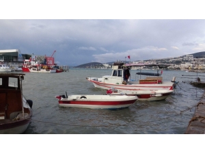 Kuşadası’nda Fırtına