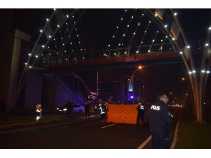 İtfaiyenin Açtığı Hava Yastığı Hayat Kurtardı