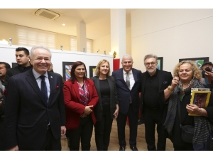 İsmet Sezgin Efeler’de Anıldı