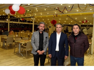 Ücretsiz Yemek İçin Öğrenci Kimliği Yeterli Olacak