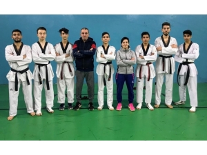Yunusemreli Tekvandocular Madalyaları Topladı