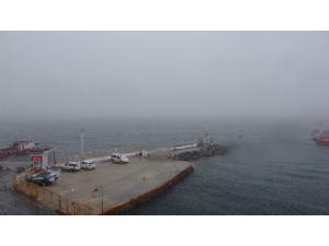 Çanakkale Boğazı Transit Gemi Geçişlerine Kapatıldı