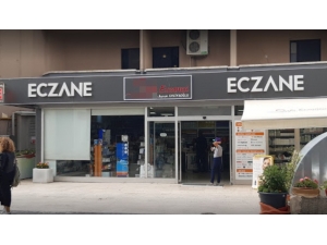 Eczaneden 500 Liralık Cinsel İçerikli Ürün Aldı, Parasını Ödemeden Kaçtı