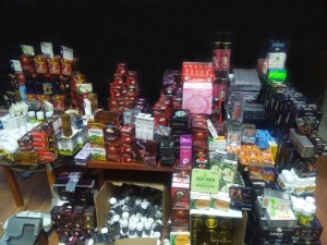 Kütahya’da Gümrük Kaçağı Cinsel İçerikli Ürünler Ele Geçirildi