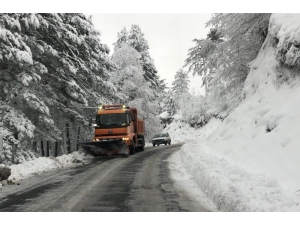 Yenice’de 13 Köy Yolu Kapandı